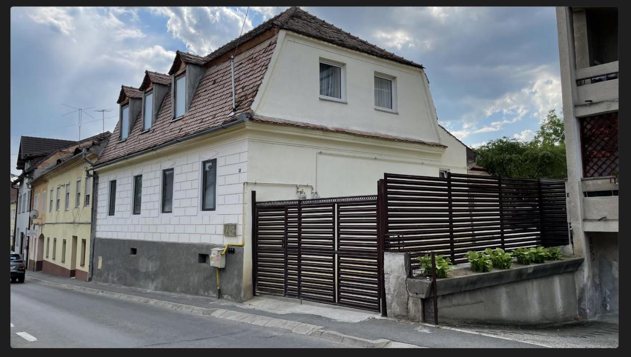 Апартаменты Z House Сибиу Экстерьер фото